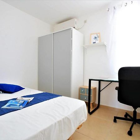 דירה על הפארק Beersheba Exterior foto
